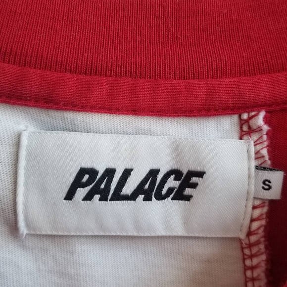 Palace Flaggin T-Shirt - Picture 2 of 4